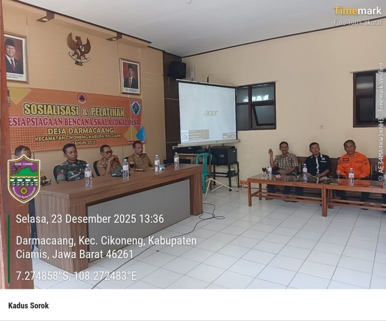 Polsek Cikoneng Polres Ciamis Hadiri Pelatihan Mitigasi Bencana di Desa Darmacaang