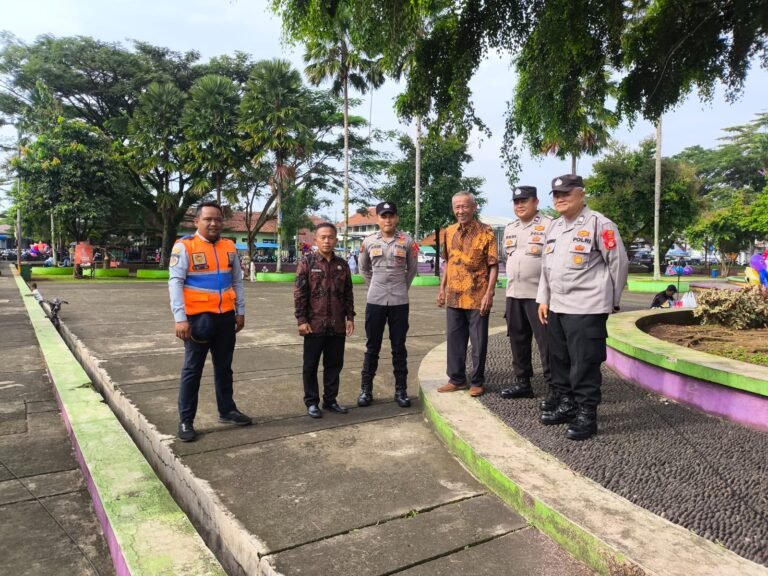 Polsek Kawali Intensifkan Patroli Dialogis Ops Lilin Lodaya 2025, Polri Hadir Jaga Keamanan dan Kenyamanan Masyarakat