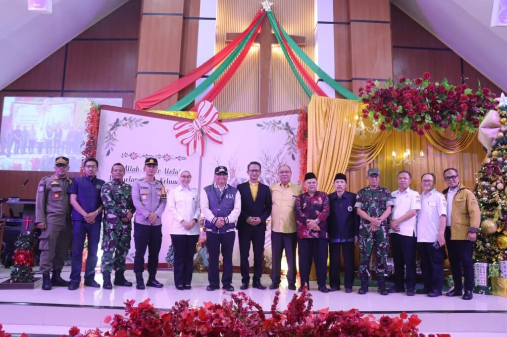 Jamin Keamanan Natal, Kapolres Garut Bersama Forkopimda Tinjau Langsung Pelaksanaan Ibadah