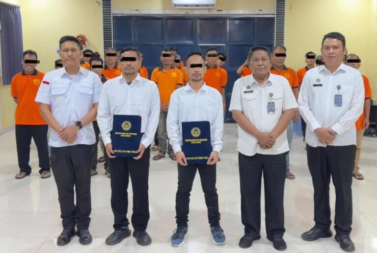 Bravo Momentum Perayaan Natal Lapas Tebing Tinggi Serahkan Remisi Kepada 61 Warga Binaan.