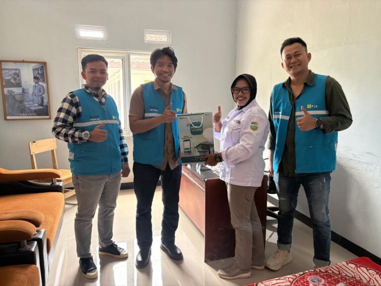 Jelang Perayaan Natal dan Tahun Baru, PLN Karangnunggal Hadir Lebih Dekat Menyapa Warga Lewat Program SAMISADE