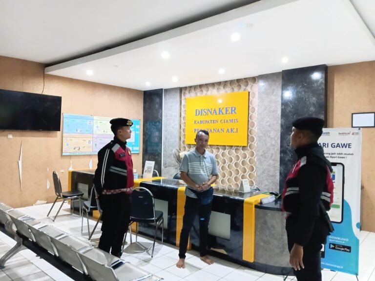 Cipkon Bahaya Kriminalitas, Sat Samapta Polres Ciamis Patroli Sasar ke Kantor Disnaker Ciamis
