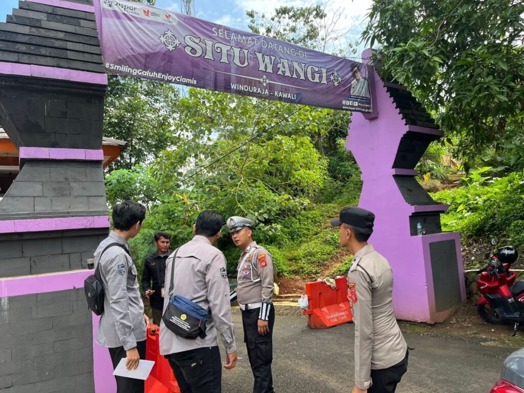 Polsek Kawali Intensifkan Patroli Dialogis Ops Lilin Lodaya 2025, Wujud Kehadiran Polri Jaga Keamanan Wilayah