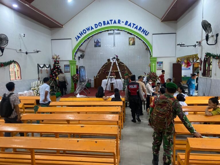 Polda Sumut Perketat Pengamanan Gereja, Pastikan Ibadah Natal Berjalan Aman dan Kondusif
