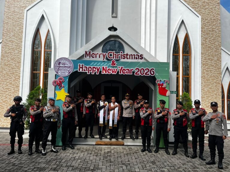 Sat Samapta Polres Garut Intensifkan Pengamanan Tempat Ibadah Gereja