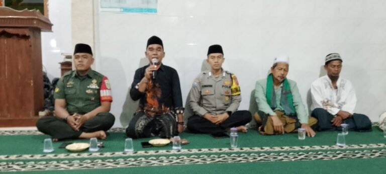 Polsek Cikoneng Polres Ciamis Ikuti Kegiatan Peringatan Isra Mi’raj di Desa Gegempalan