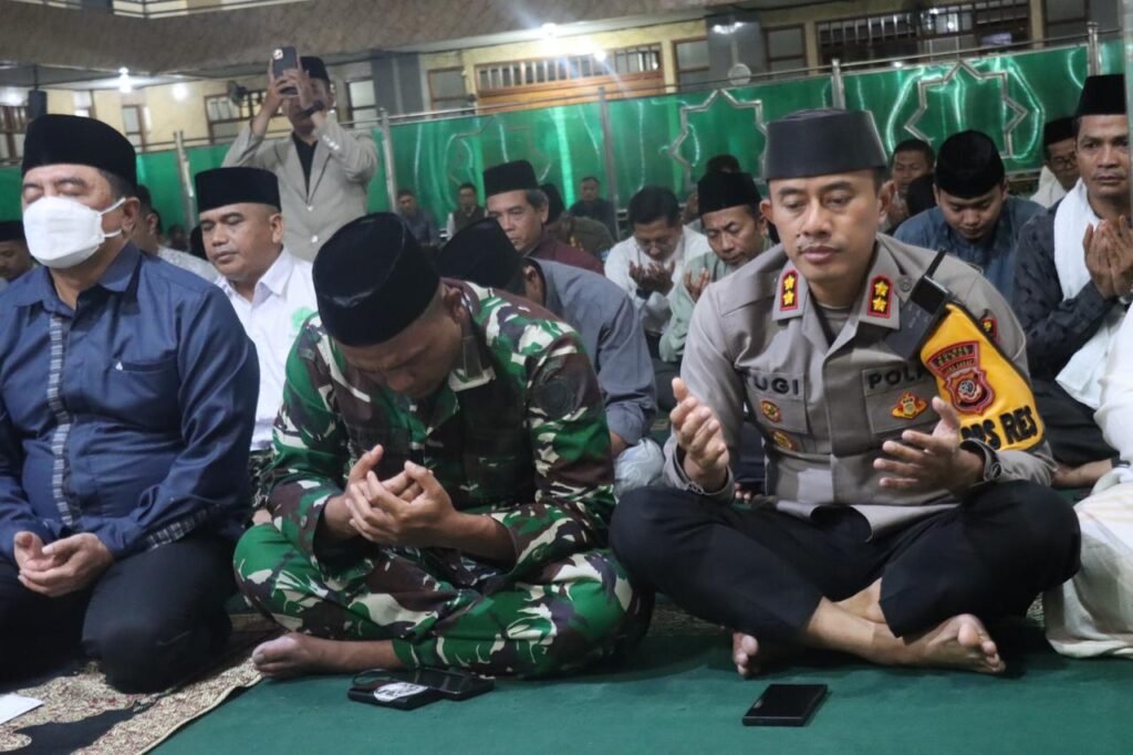 Kapolres Garut Ikuti Doa Bersama Forkopimda Sambut Tahun Baru 2026