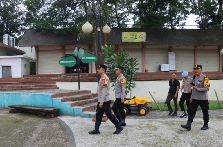 Kapolres Garut Turun Langsung Pantau Objek Wisata Situ Bagendit, Pastikan Keamanan dan Kenyamanan Wisatawan