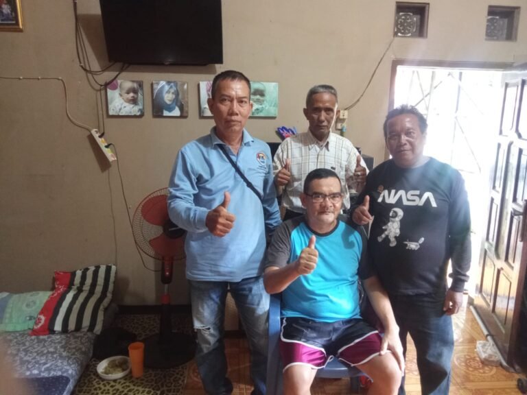 Dengan Penuh Haru Dan Bahagia, Silaturahmi ke kediaman ketua Umum Gawaris