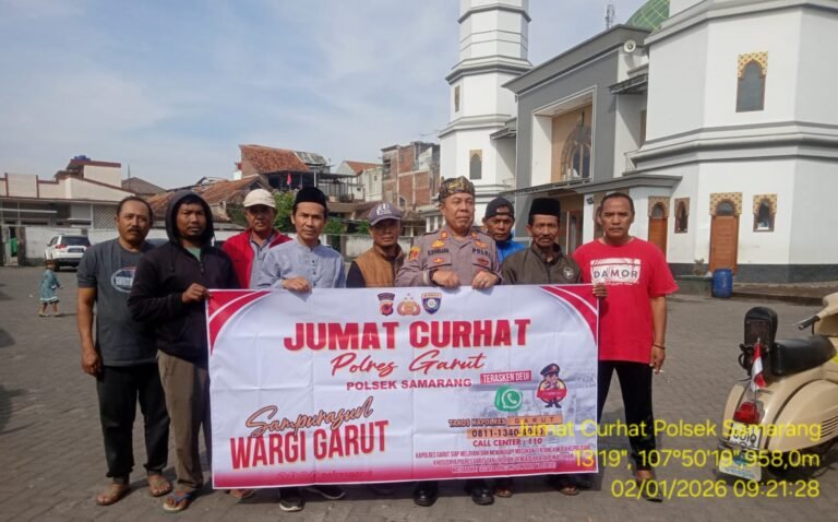 GIAT JUM’AT CURHAT KAPOLSEK SAMARANG DI WILAYAH KECAMATAN SAMARANG