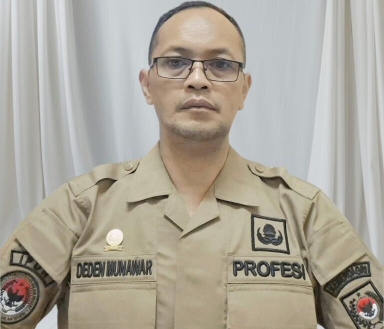 Deden Munawar.,S.IP.,M.IP. Kondisi Fiskal Arah Kebijakan Penyesuaian Pembangunan Desa