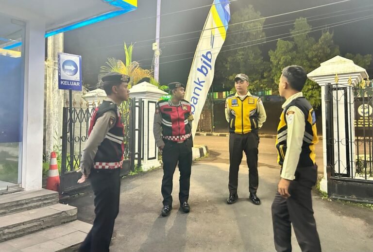 Sat Samapta Polres Ciamis Patroli ke Obvit di Jam Rawan, Kantor Perbankan Jadi Sasaran