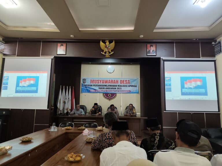 Polsek Ciamis Polres Ciamis Ikuti Musdes Realisasi Anggaran Tahun 2025 di Desa Sadananya