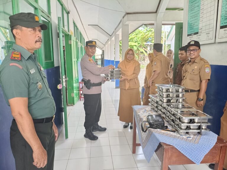 Polsek Lakbok Kawal Launching Program Makan Bergizi Gratis, Wujud Peran Polri Dukung Pemenuhan Gizi dan Stabilitas Kamtibmas