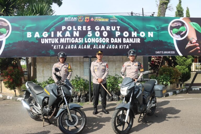 Tingkatkan Mobilitas dan Kesiapsiagaan, Polres Garut Serahkan Kendaraan Dinas R-2 untuk Pamapta dan Bhabinkamtibmas