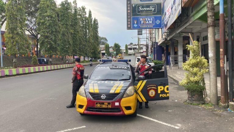 Humanis, Sat Samapta Polres Ciamis Beri Imbauan Kamtibmas di Kawasan Ruko Terminal Ciamis