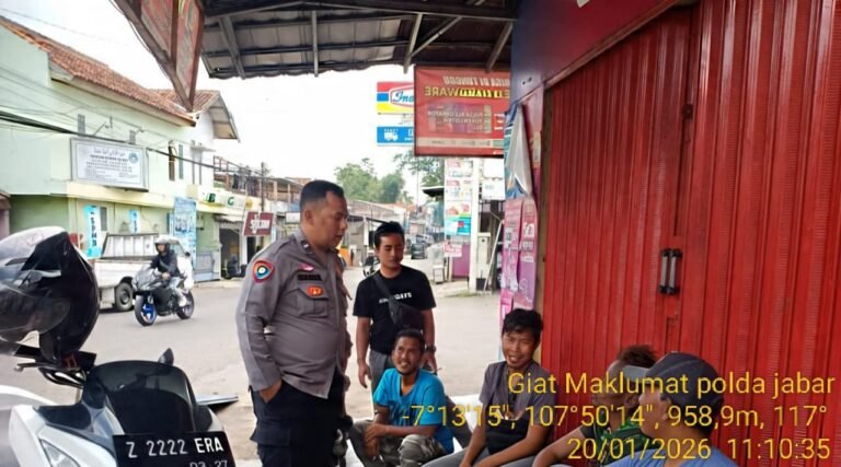 Polsek Samarang Giat Sosialisasi Penyebaran Maklumat Kapolda Jabar Terkait Penanganan Premanisme, Balapan Liar, dan Geng Motor