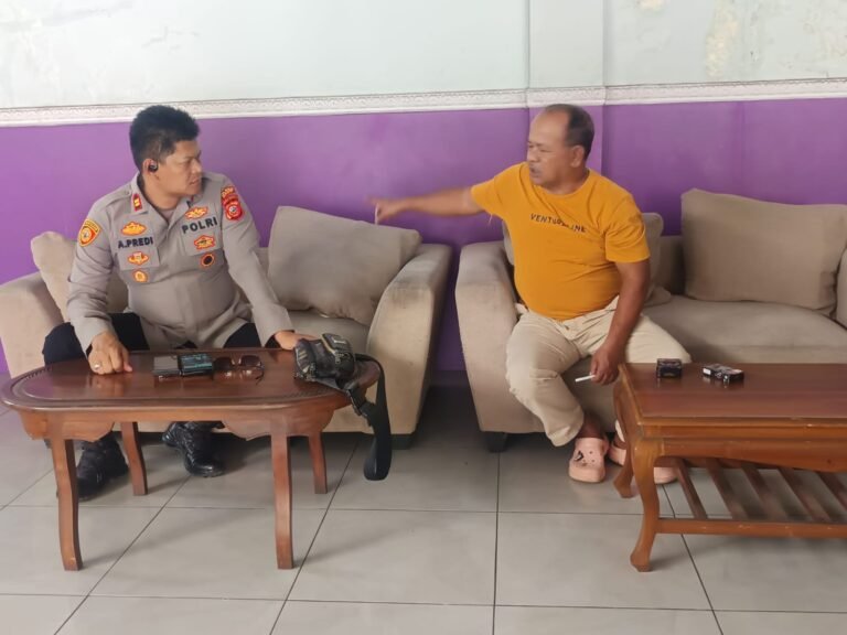 Kapolsek Cihaurbeuti Intensifkan Sambang Tokoh Masyarakat, Polri Perkuat Sinergi Jaga Kamtibmas