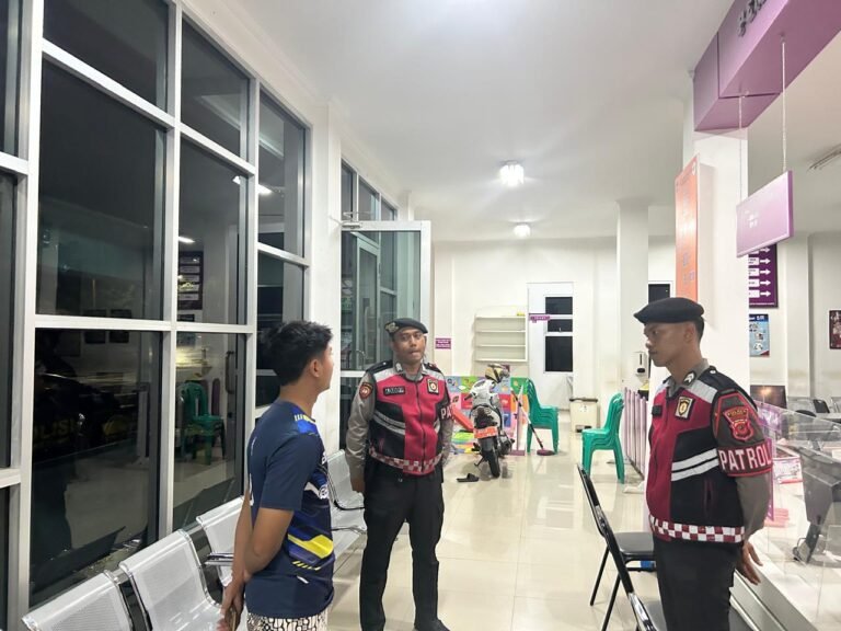 Perkuat Sinergitas Jaga Harkamtibmas, Samapta Polres Ciamis Koorkom ke Petugas Puskesmas Ciamis