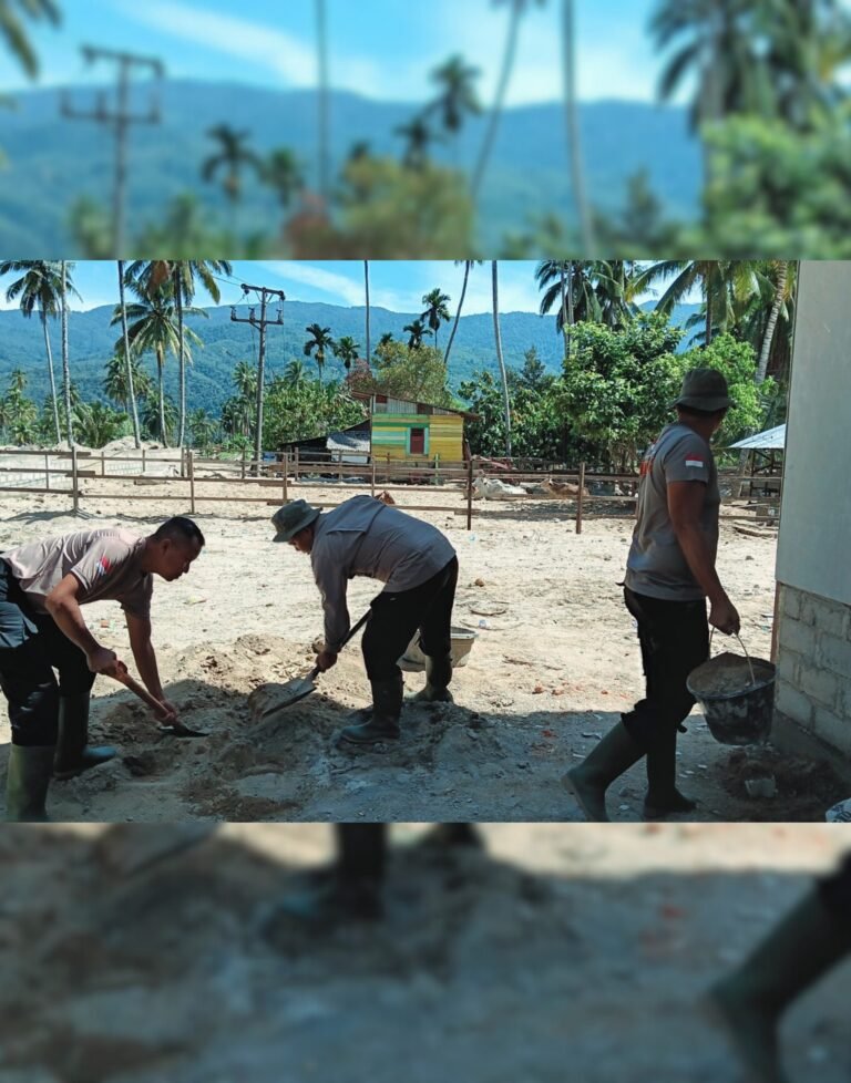 Dari Puing Banjir ke Hunian Sementara: Brimob dan Warga Bangun Rumah Swadaya di Tolang Julu