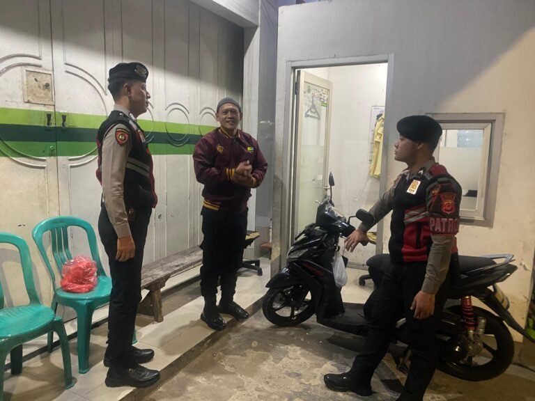 Sat Samapta Polres Ciamis Patroli ke Obvit di Jam Rawan, Kantor Pegadaian Jadi Sasaran