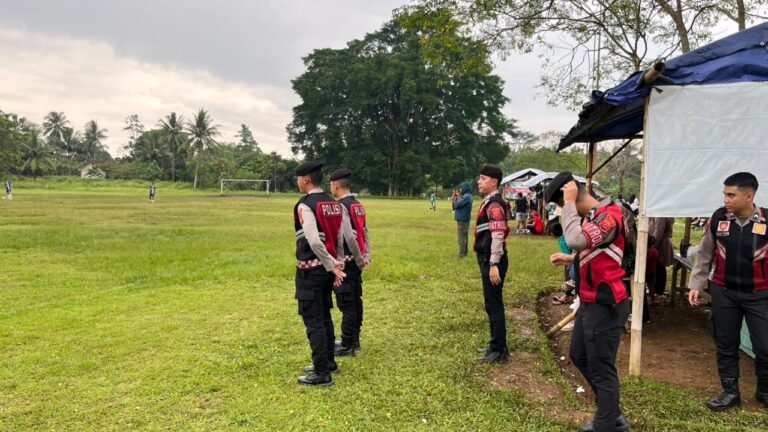 Samapta Polres Ciamis Patroli dan Pengamanan Turnamen Sepak Bola Tut Wuri Handayani Cup