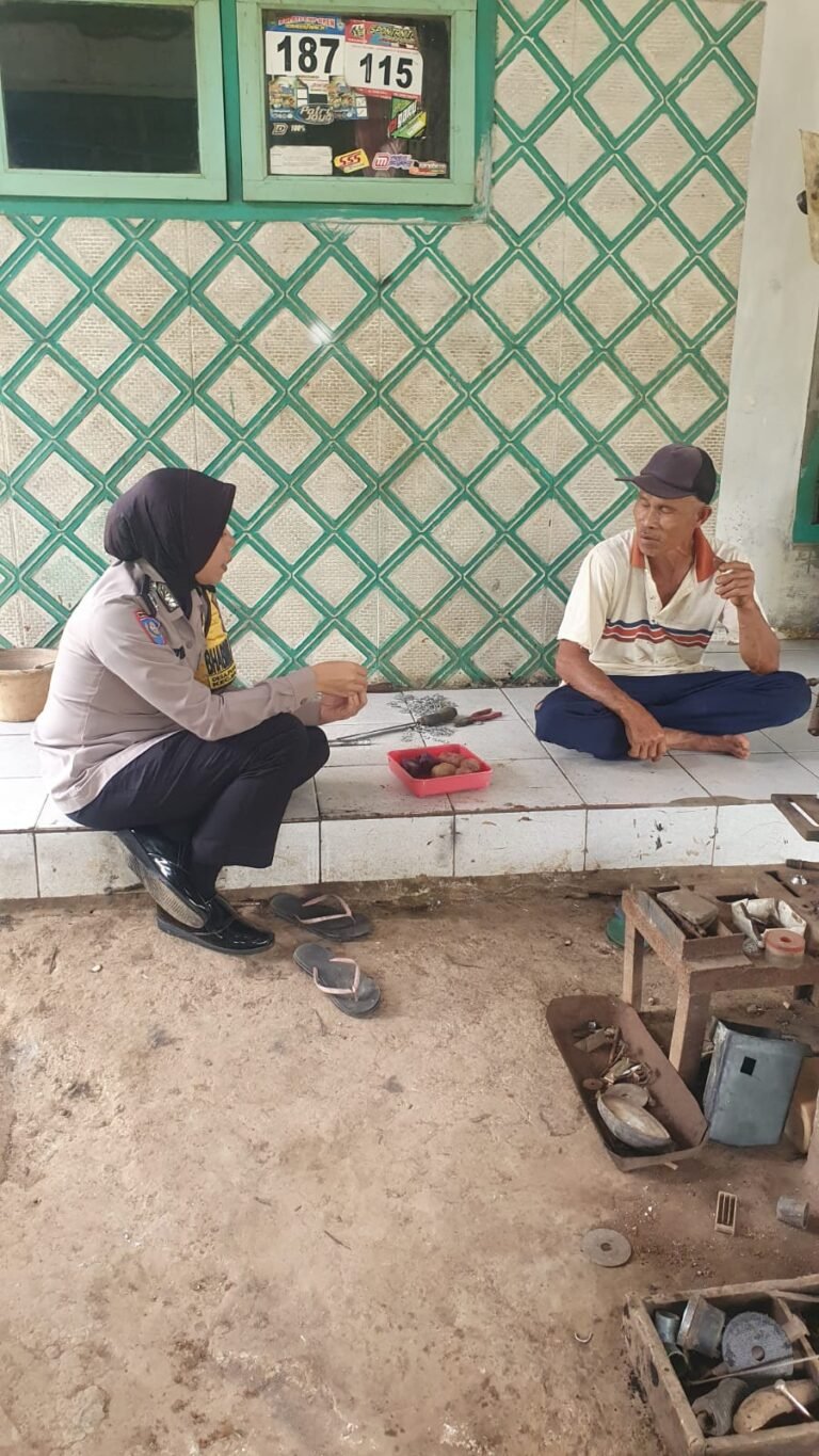 Perkuat Sinergitas, Polsek Ciamis Koorkom Kamtibmas ke Warga Karangkendal