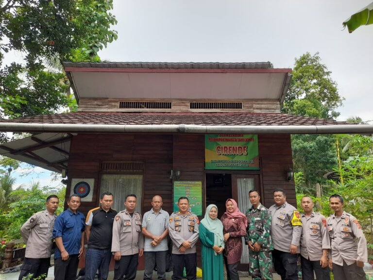 Sinergitas, Kapolsek Cisaga Koorkom Bareng KWT Cirende Desa Kepel