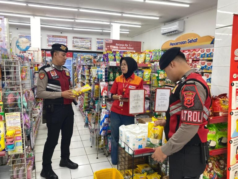 Sat Samapta Polres Ciamis Lakukan Patroli Pemantauan Harga dan Ketersediaan Bahan Pokok