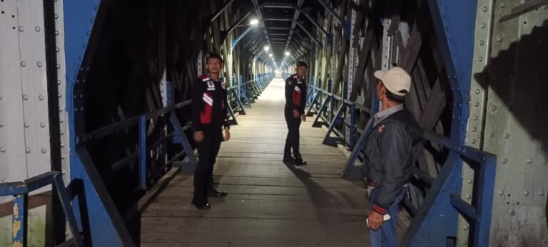 Cegah Balapan Liar, Samapta Polres Ciamis Patroli dan Siaga di Jembatan Cirahong Ciamis