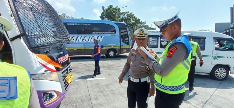 Humanis dan Edukatif, Operasi Keselamatan Toba 2026 Jangkau Ribuan Pengguna Jalan di Sumut