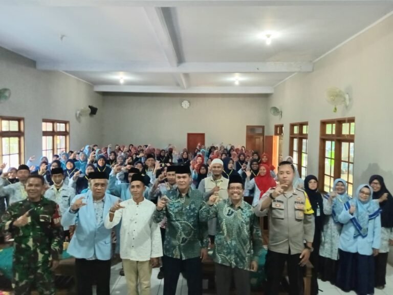 Polsek Cijeungjing Dukung Pembinaan Ustadz dan Ustadzah, Perkuat Sinergi Keagamaan dan Kamtibmas
