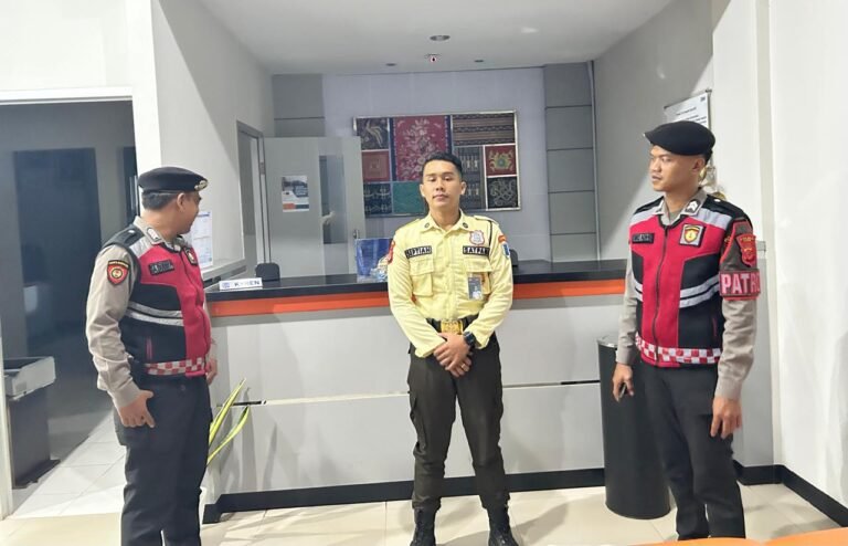 Sat Samapta Polres Ciamis Patroli Kamtibmas ke Obvit, Kali Ini Datangi Bank BJB Unit Paskot