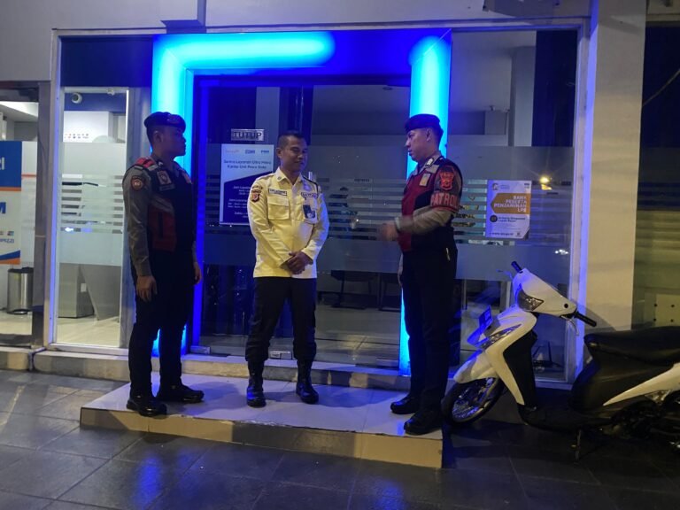 Sat Samapta Polres Ciamis Patroli Kamtibmas ke Obvit, Kali Ini Datangi Bank BRI Unit Paskot