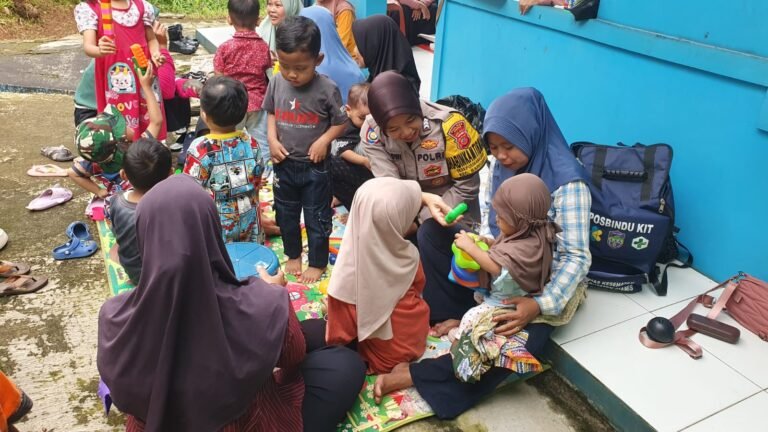 Polsek Ciamis Monitoring Posyandu di Baregbeg, Perkuat Sinergi Jaga Kesehatan dan Kamtibmas