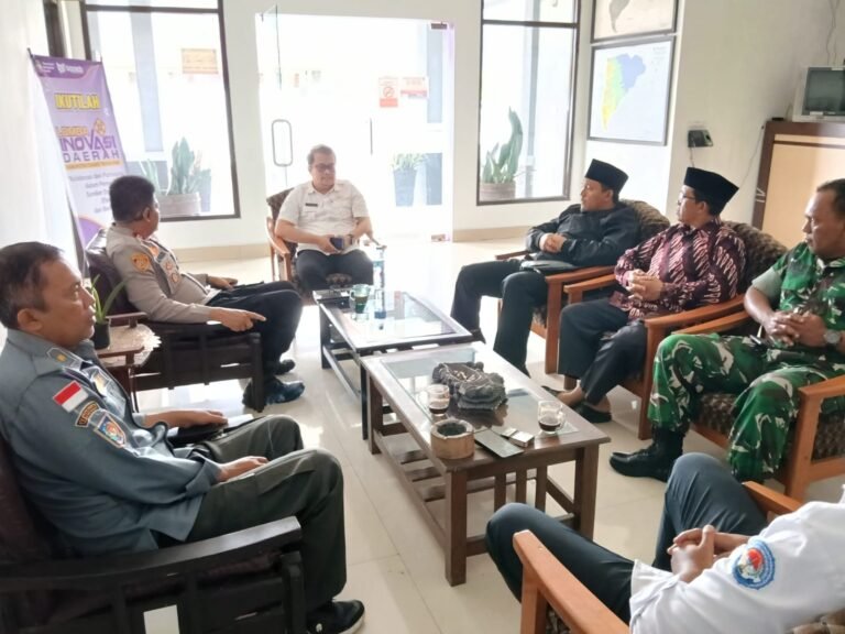 Kapolsek Cihaurbeuti Perkuat Koordinasi dengan Ormas Keagamaan, Wujudkan Ramadhan Aman dan Kondusif