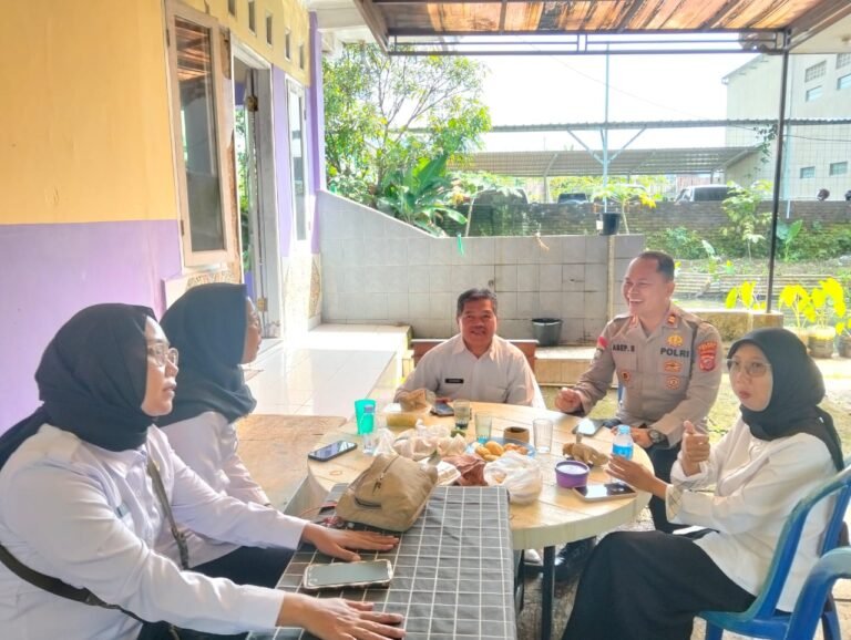 Perkuat Sinergitas, Polsek Cikoneng Polres Ciamis Koorkom Kamtibmas Stakeholder di Sindangkasih