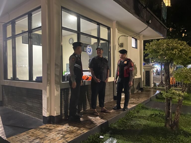 Sat Samapta Polres Ciamis Patroli Kamtibmas ke Obvit, Kantor Dewan Jadi Sasaran Anggota