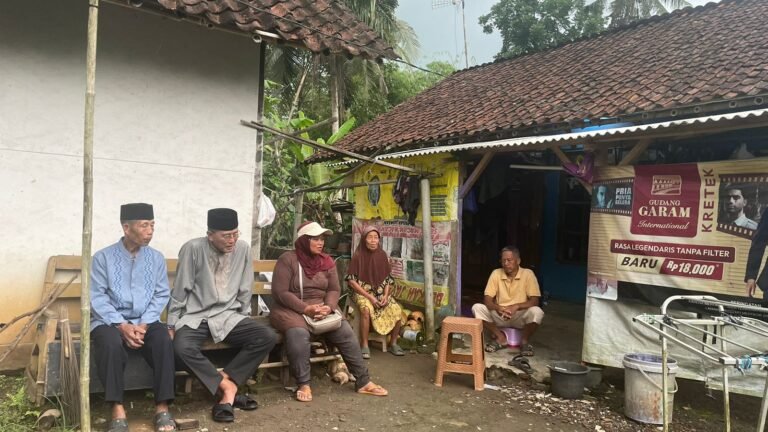 Bupati Ciamis Berikan Bantuan Rumah Layak Huni Untuk Dua Warga di Kecamatan Lakbok