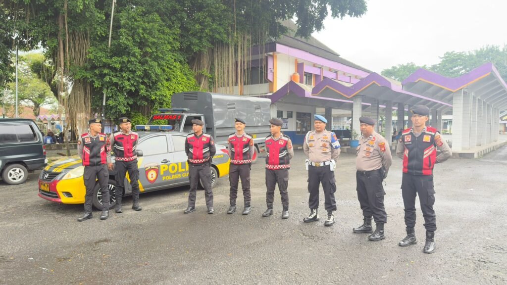 Cipkon Kamtibmas Saat Ramadan, Polres Ciamis Patroli Pengamanan Ngabuburit di Ciamis