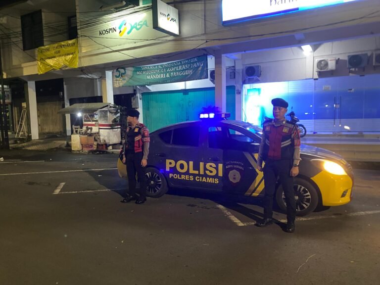 Samapta Polres Ciamis Patroli dan Siaga di Area Ruko Terminal Ciamis Antisipasi Aksi Kriminalitas