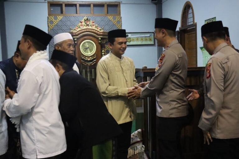 Safari Ramadhan di Samarang, Kapolres Garut Bersama Forkopimda Perkuat Silaturahmi dan Sinergitas dengan Masyarakat