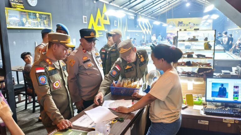 Polres Ciamis dan Satpol PP Gelar Patroli Gabungan Cipta Kondisi Saat Malam di Bulan Ramadan