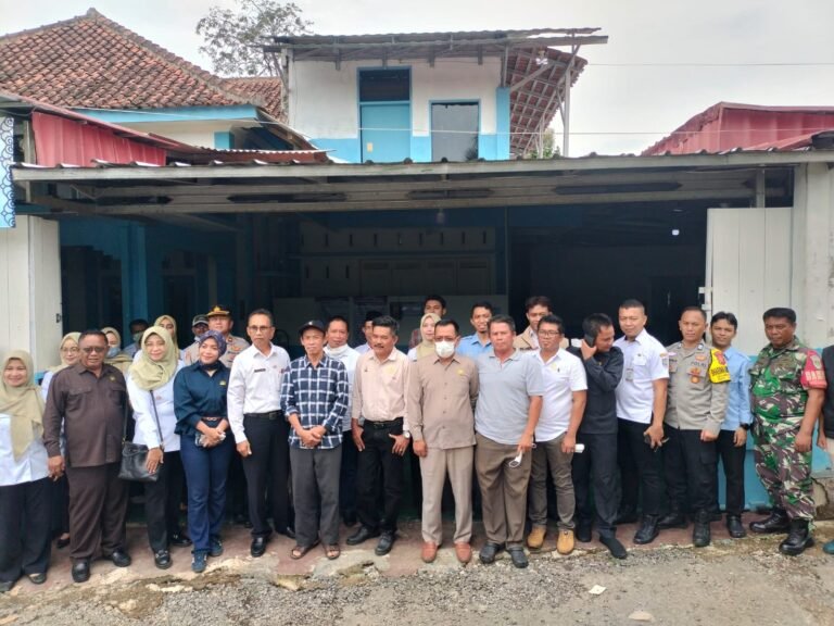 Polsek Ciamis Monitoring Komisi D DPRD Ciamis di SPPG Wilayah Kecamatan Sadananya