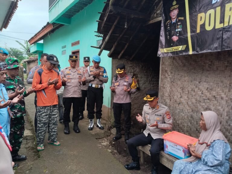 Polres Garut Lanjutkan Aksi Kemanusiaan, Rutilahu ke-2 Tahun 2026 Sasar Warga Banyuresmi