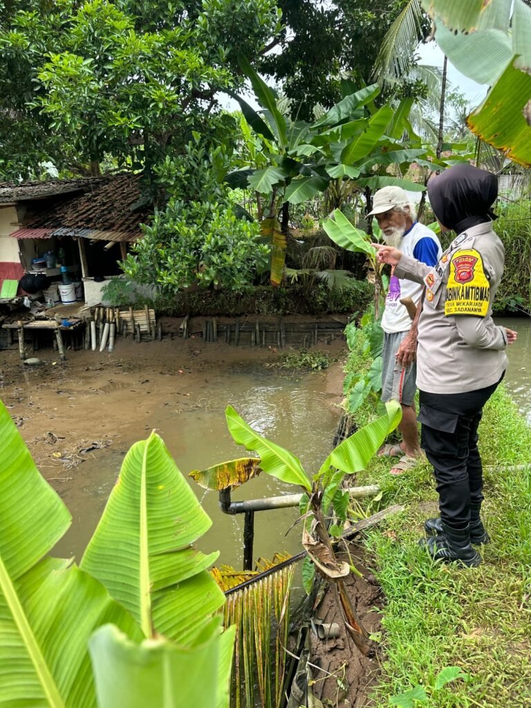Perkuat Sinergitas, Polsek Ciamis Polres Ciamis Koorkom Kamtibmas ke Perangkat Desa Mekarjadi