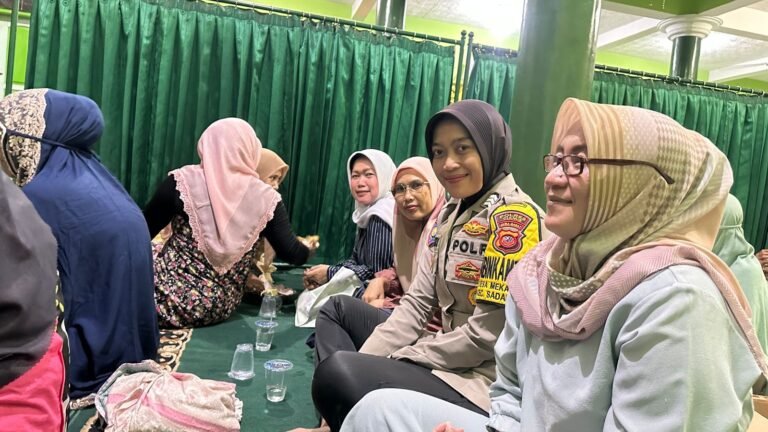 Polsek Ciamis Polres Ciamis Ikuti Tarling Bersama Warga Masyarakat Desa Mekarjadi Sadananya