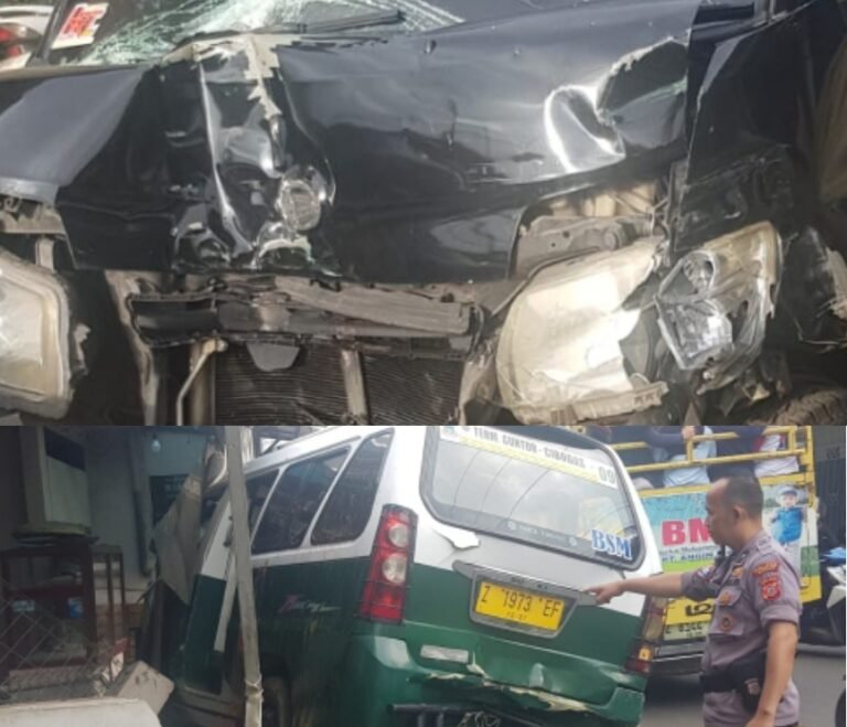 Polsek Bayongbong Sigap Tangani Laka Lantas di Bayongbong, Dua Kendaraan R4 Alami Kerusakan