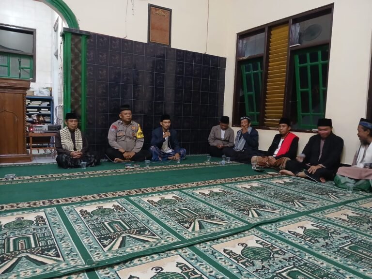 Polsek Ciamis Polres Ciamis Ikuti Tarling Bersama Warga Masyarakat Kelurahan Linggasari