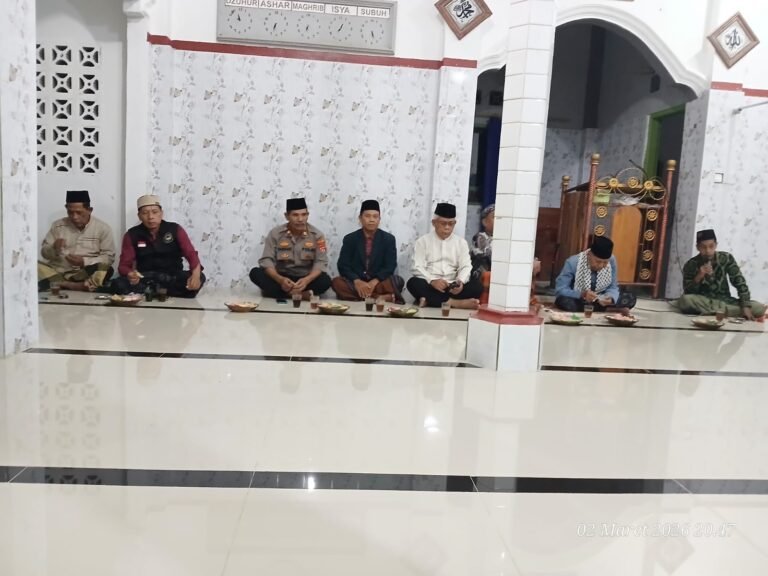 Polsek Pamarican Hadir dalam Tarawih Keliling Tingkat Kecamatan, Perkuat Kamtibmas dan Kepedulian Sosial di Sukamukti